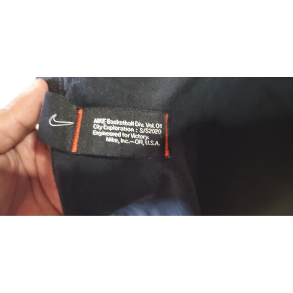 Men Nike Exploration Series Futura Basketball Vol 1 S/S2020 Purple Shirt Logo - Picture 7 of 7